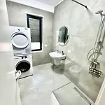 Apartment New, Modern & In New Bazaar Tirana